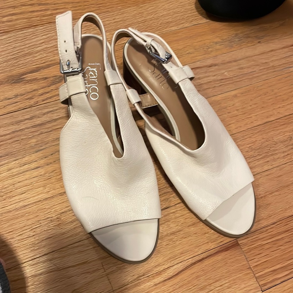 Never worn Franco sarto sling, leather